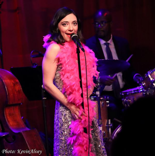 Photos: Julie Benko Brings JULIE SINGS JULE to Birdland  Image