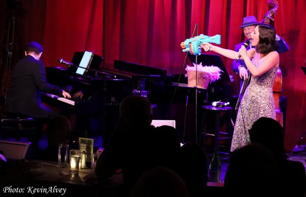 Photos: Julie Benko Brings JULIE SINGS JULE to Birdland  Image