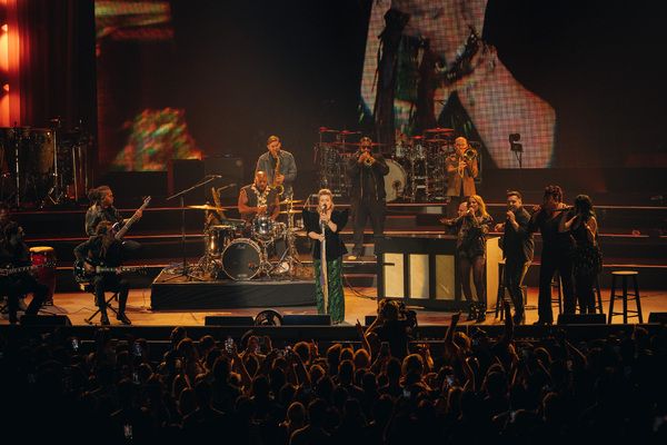 Kelly Clarkson Photo