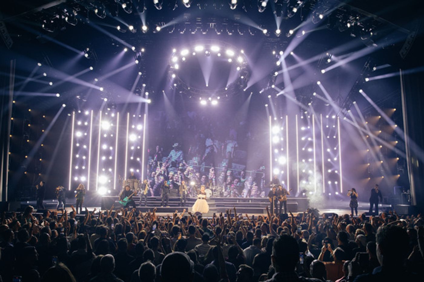 Photos: See a First Look at Kelly Clarkson's Las Vegas Residency  Image