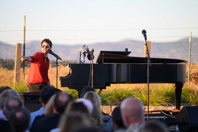 Darren Criss Photo