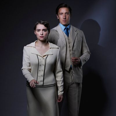 Richard Carson as Maxim de Winter and Lauren Jones as Second Mrs de Winter Photo