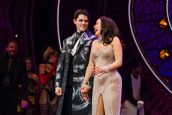 Casey Cott, Courtney Reed Photo