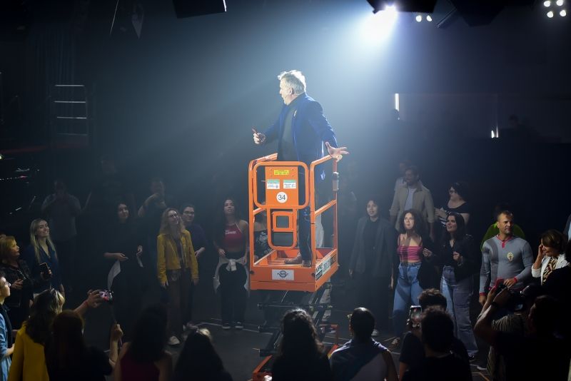 'Electro Opera' IRON – THE MAN IN THE IRON MASK Breaks the Li-mits Between Stage and Audience  Image