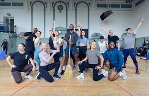 Jay Perry and cast Photo