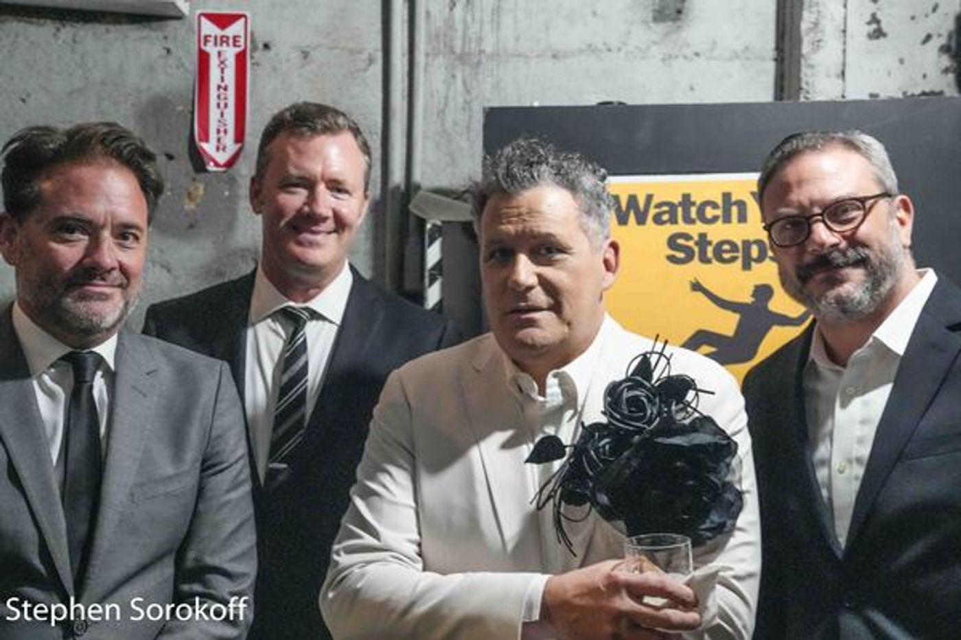 Photos: Isaac Mizrahi Performs at 54 Below  Image