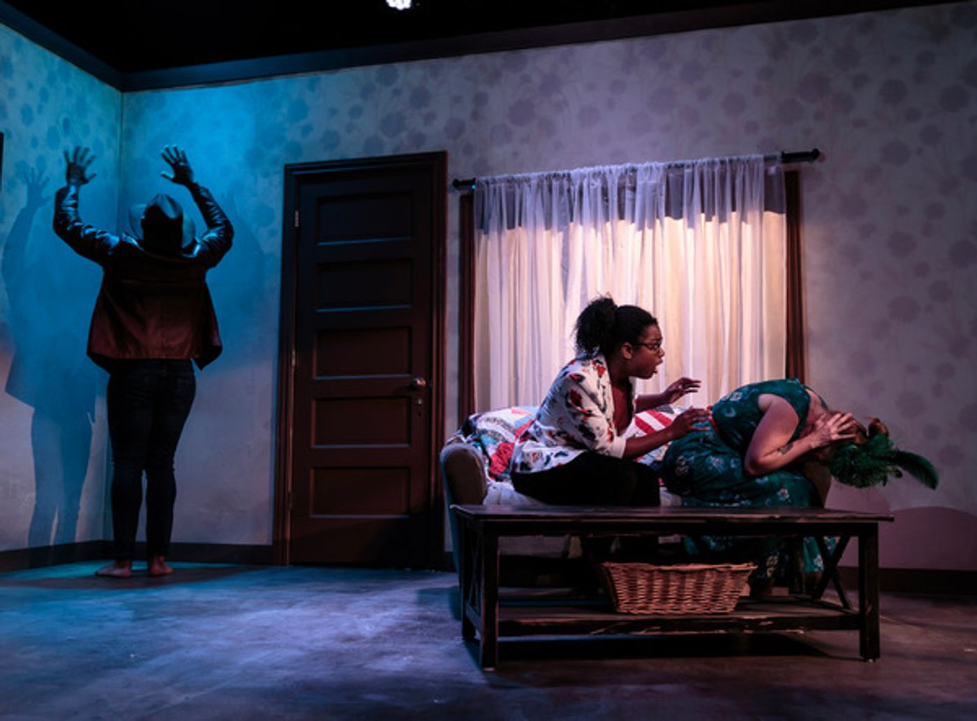 Photos: First Look At SLEEPING GIANT At Know Theatre  Image