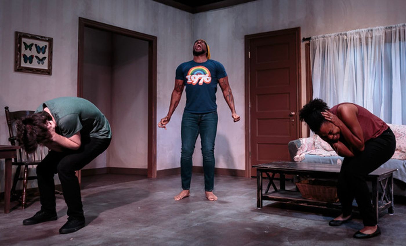 Photos: First Look At SLEEPING GIANT At Know Theatre  Image
