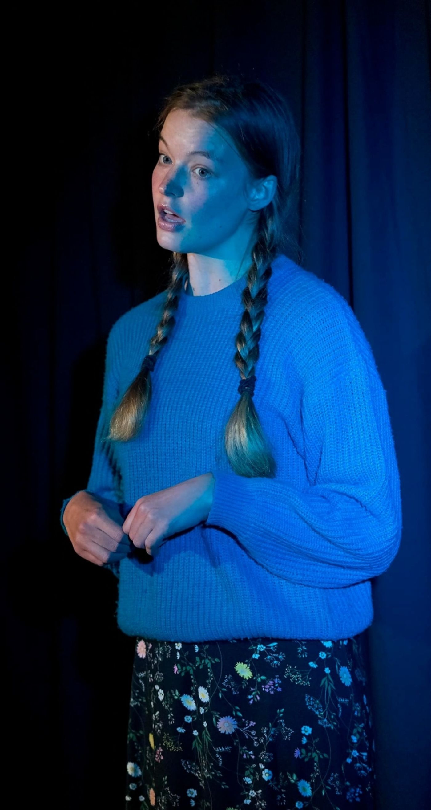 Review: ON THE TABLE Is a Tantalising Smorgasbord of Talent, Comedy, and Pathos  Image