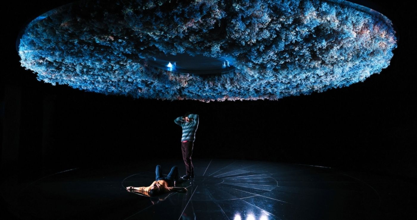 REVIEW: The Effect Of The Possibility Of Parallel Universes Plays Out In A Beautiful Expression Of Nick Payne's CONSTELLATIONS  Image