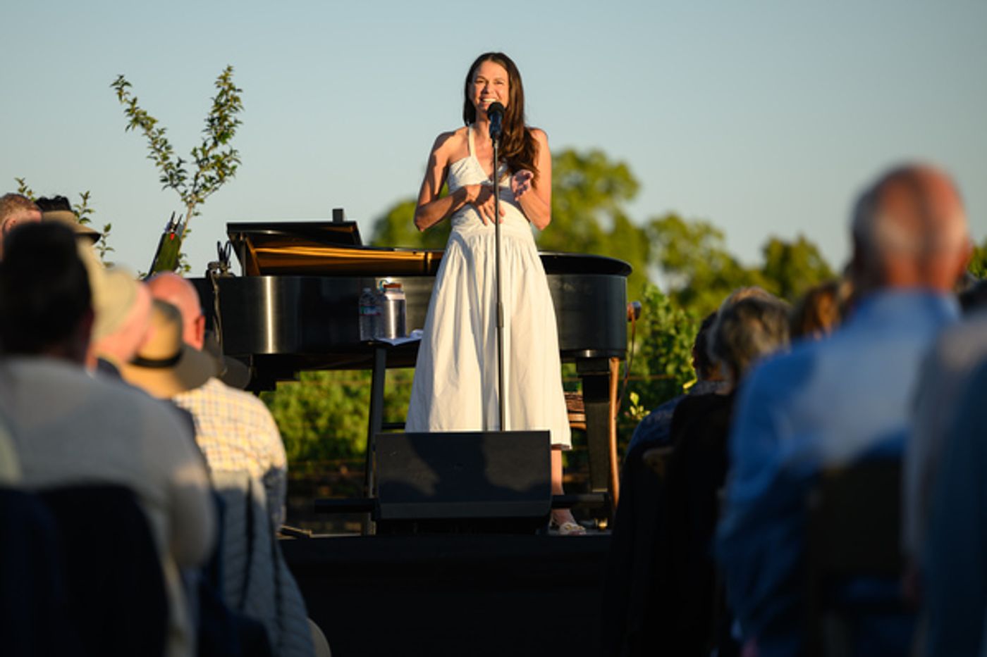 Photos: Sutton Foster Performs at Peju Winery as Part of Broadway and Vine's Summer 2023 Season  Image
