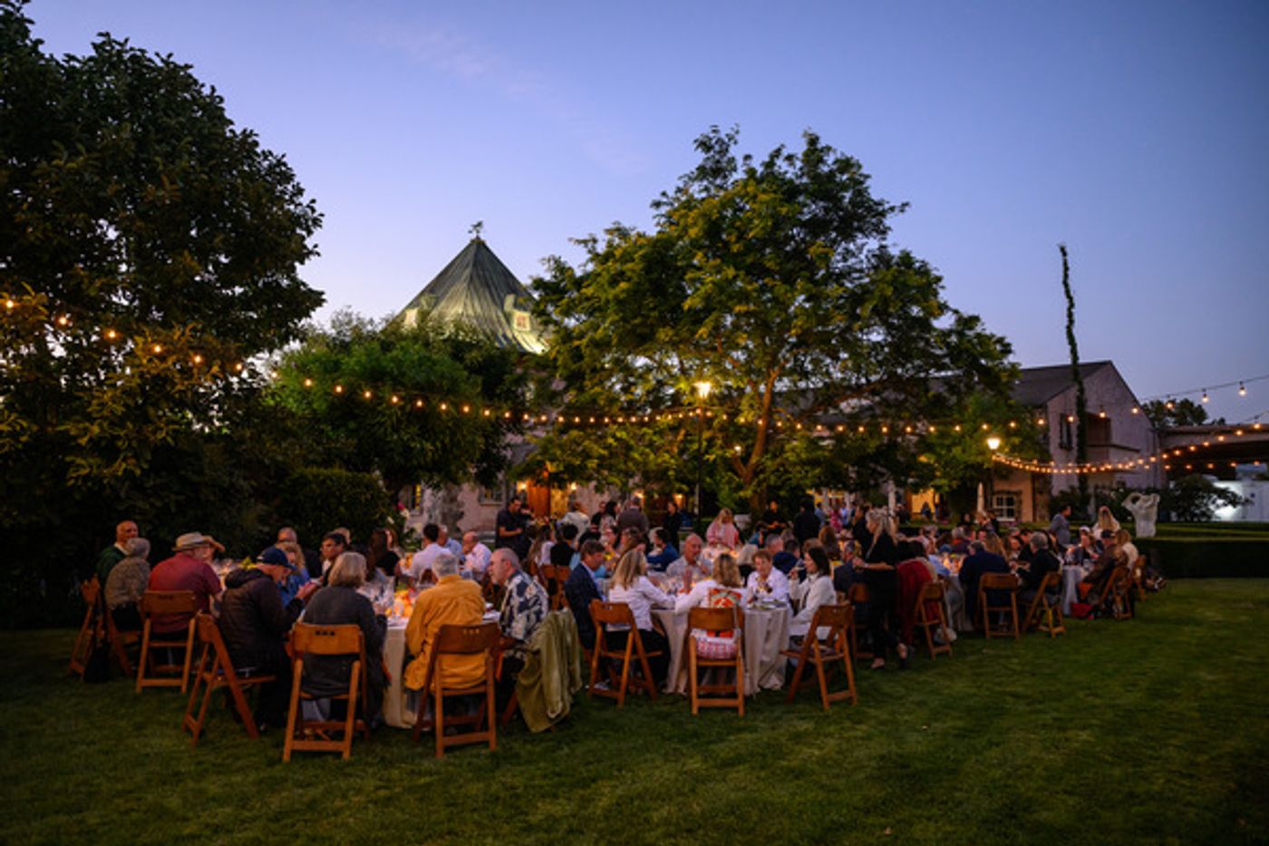 Photos: Sutton Foster Performs at Peju Winery as Part of Broadway and Vine's Summer 2023 Season  Image