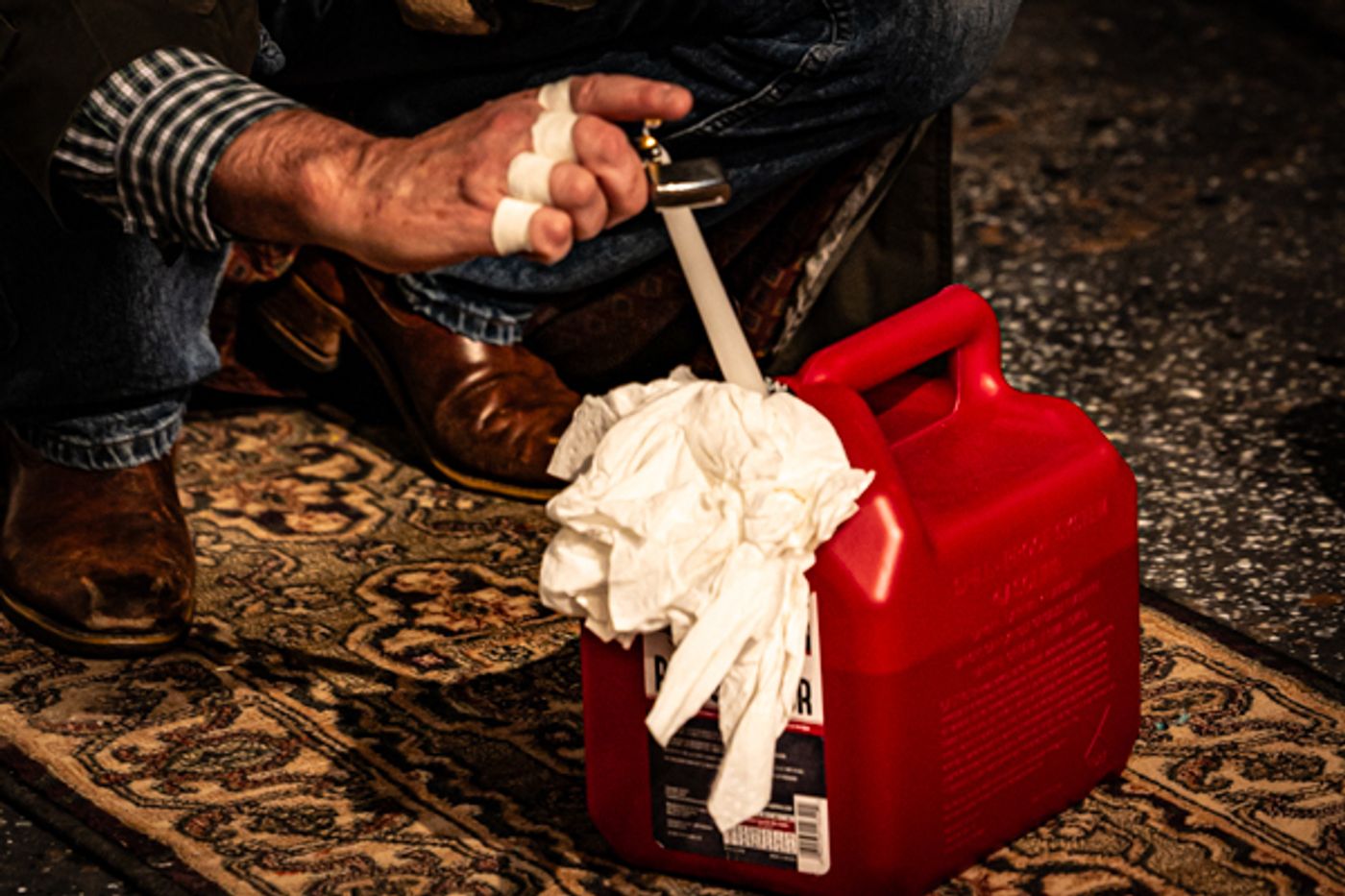 Photos: First look at New Herring Productions' A BEHANDING IN SPOKANE  Image