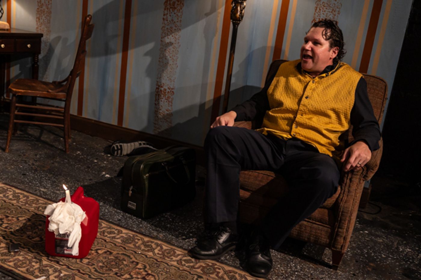Photos: First look at New Herring Productions' A BEHANDING IN SPOKANE  Image