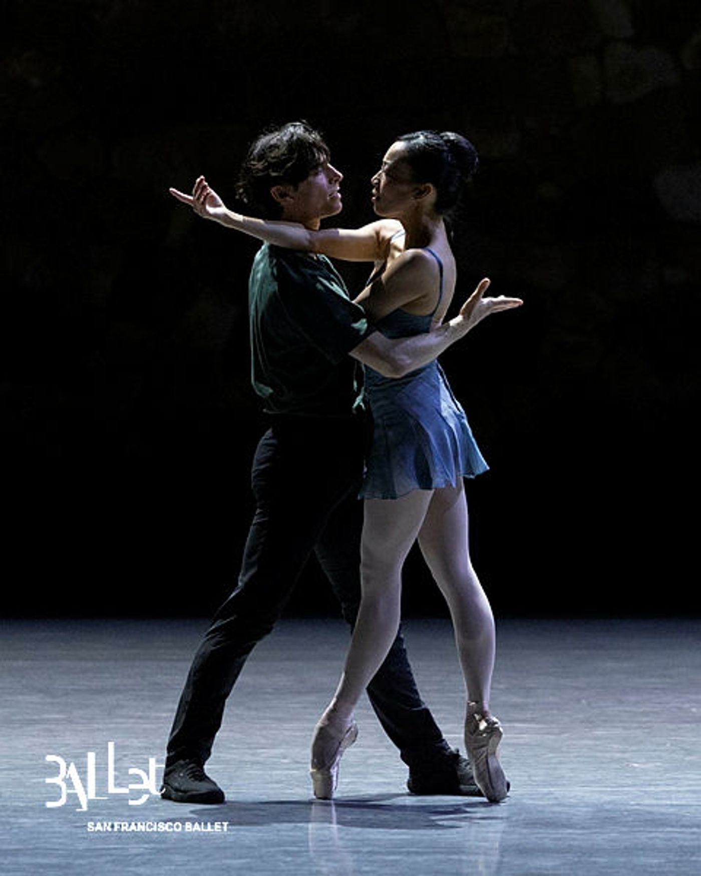 Review: San Francisco Ballet's STARRY NIGHTS at Stanford Live Offered Up a Sumptuous Summer Evening of Dance  Image