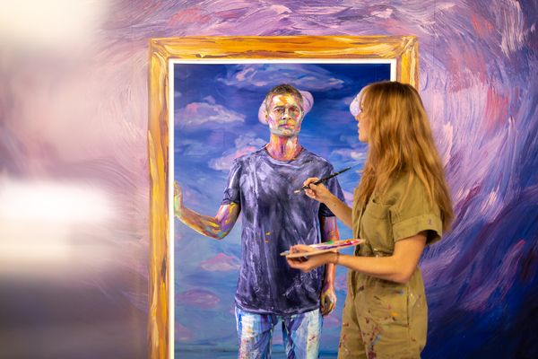 Photos: Alexa Meade Paints Amber Gray, Derek Klena, Drew Gehling, and More!  Image