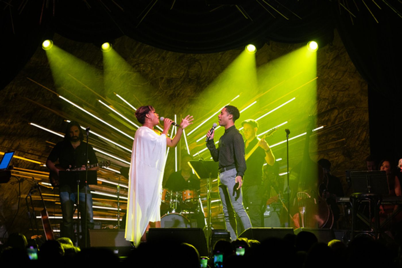 Photos: Eden Espinosa, The Cast of TITANIQUE, And More Take The Stage In BROADWAY SINGS CELINE DION At Sony Hall  Image