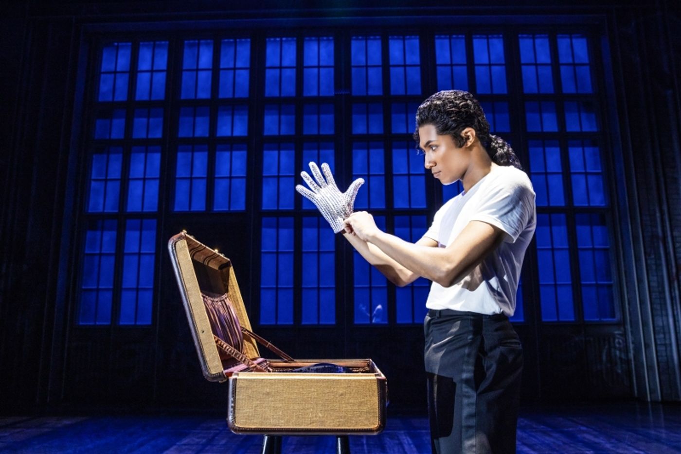 MJ on Broadway- A Complete Guide  Image