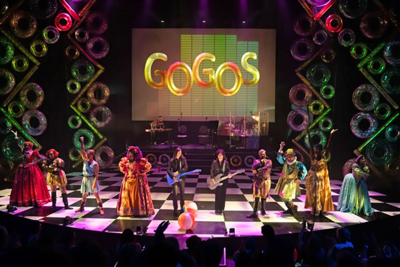 Photos: First Look at HEAD OVER HEELS at ZACH Theatre  Image