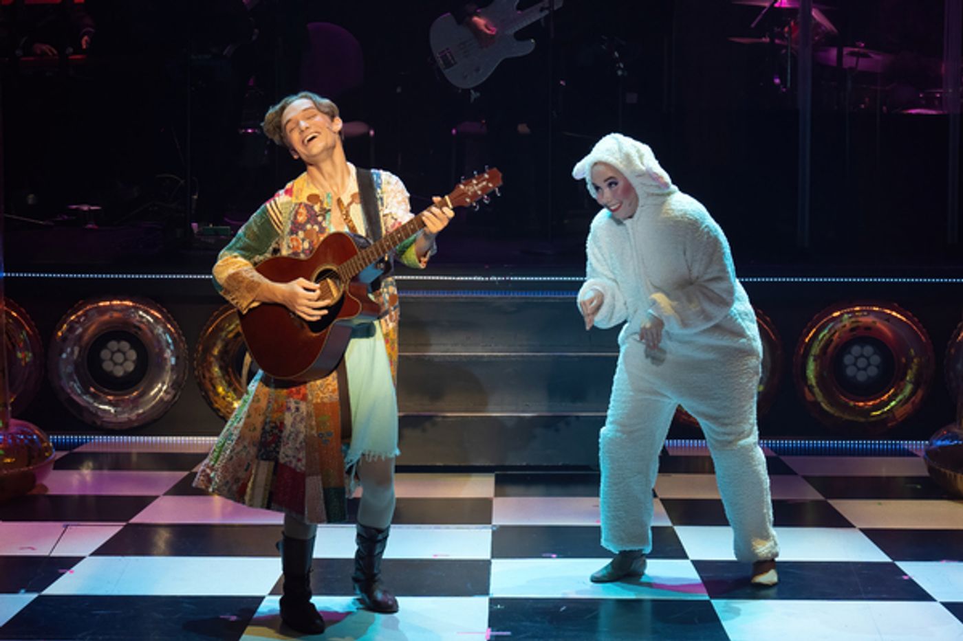 Photos: First Look at HEAD OVER HEELS at ZACH Theatre  Image