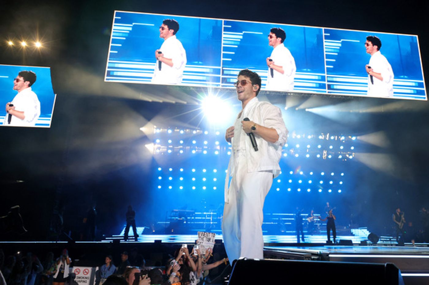 Photos: Jonas Brothers Kick Off 'The Tour' at Yankee Stadium  Image
