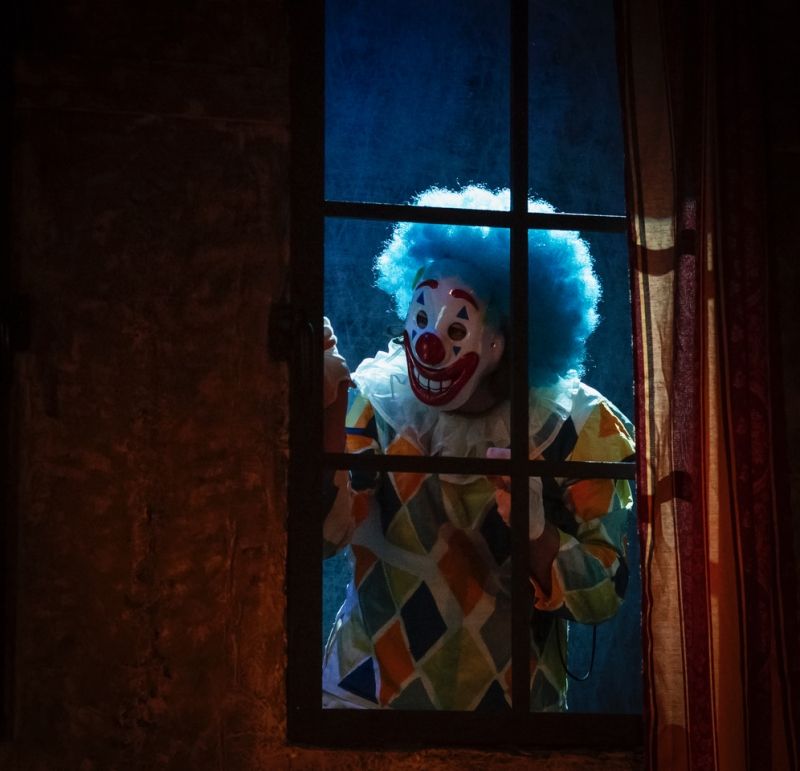 Alex Frankson as Milo Tindle. Photo by Jean-Denis Labelle