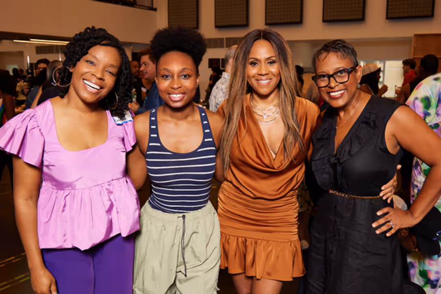 Video: Go Inside the First Day of Rehearsal for THE WIZ Image