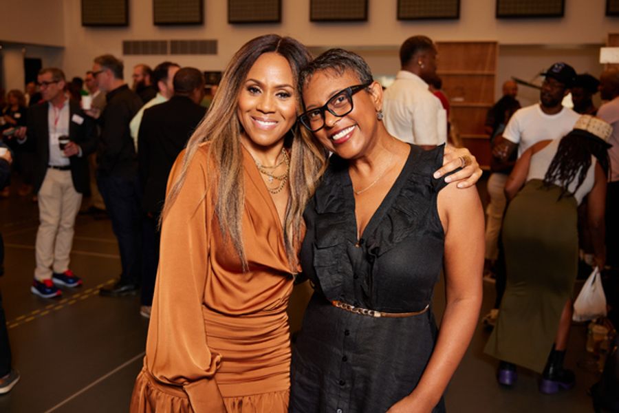 Video: Go Inside the First Day of Rehearsal for THE WIZ Image