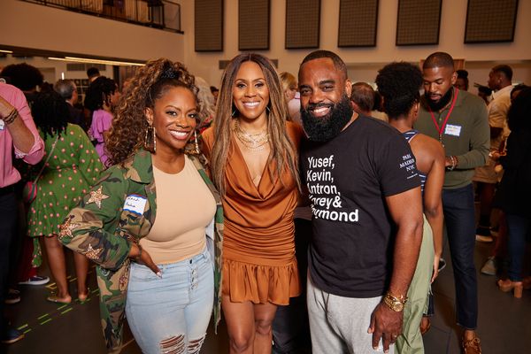 Video: Go Inside the First Day of Rehearsal for THE WIZ Image