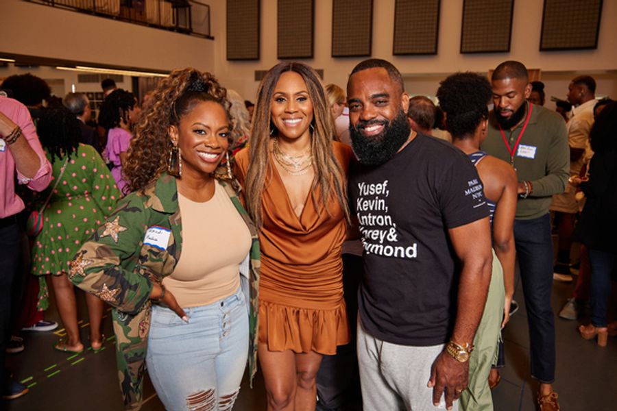 Video: Go Inside the First Day of Rehearsal for THE WIZ Image