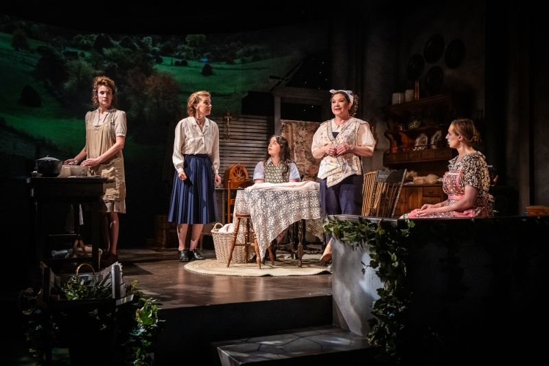 Review: DANCING AT LUGHNASA at SecondStory Repertory  Image