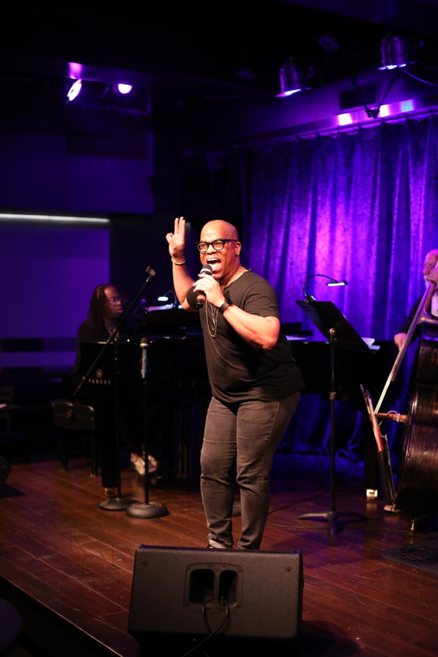 Photos: August 8th THE LINEUP WITH SUSIE MOSHER In A Chris Ruetten Photo Flash  Image