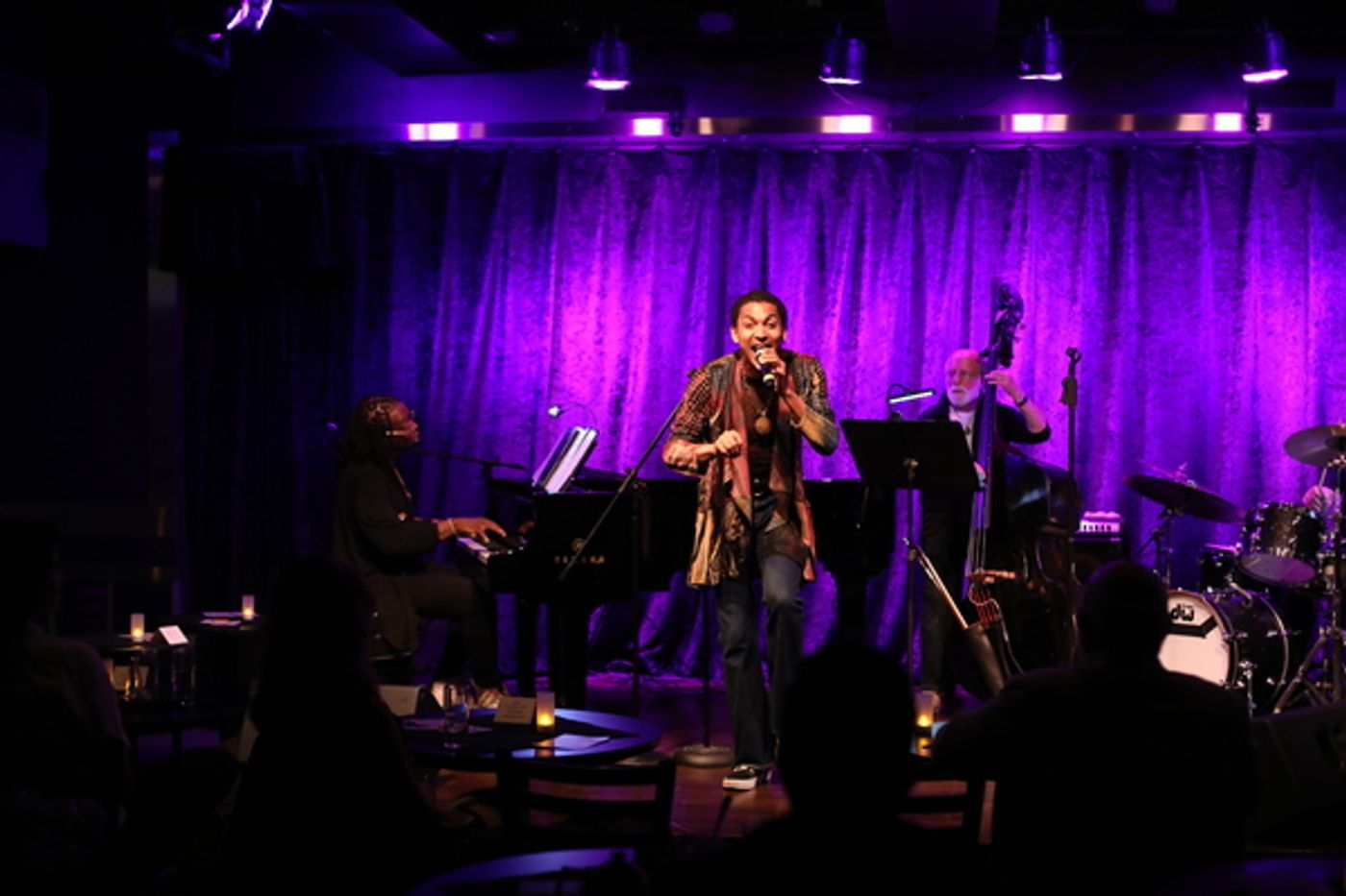 Photos: August 8th THE LINEUP WITH SUSIE MOSHER In A Chris Ruetten Photo Flash  Image