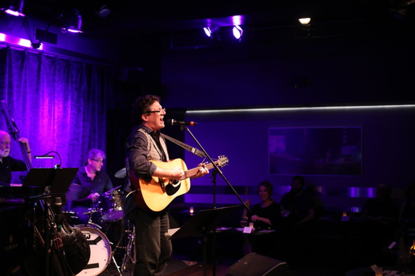 Photos: August 8th THE LINEUP WITH SUSIE MOSHER In A Chris Ruetten Photo Flash  Image