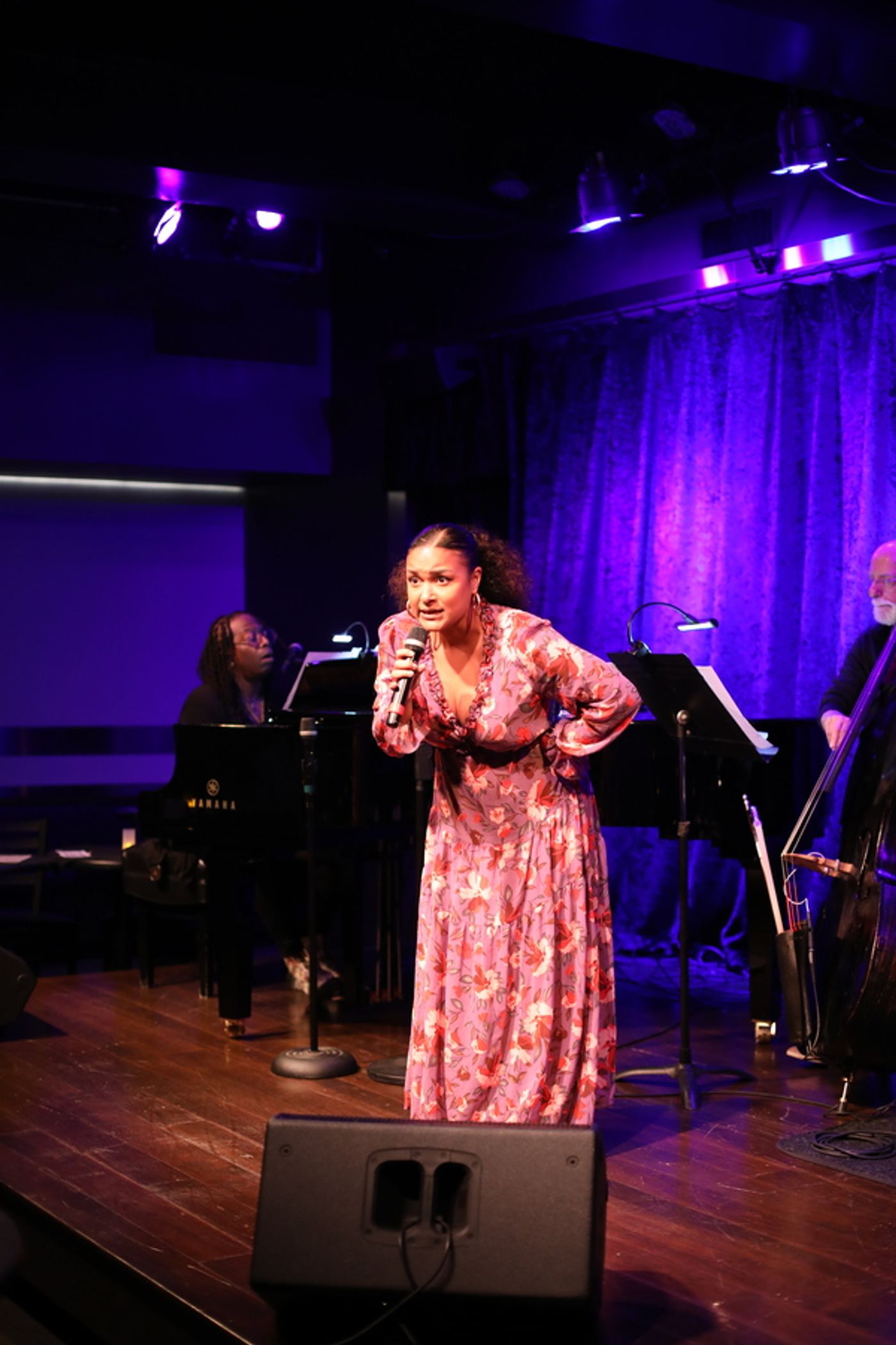 Photos: August 8th THE LINEUP WITH SUSIE MOSHER In A Chris Ruetten Photo Flash  Image