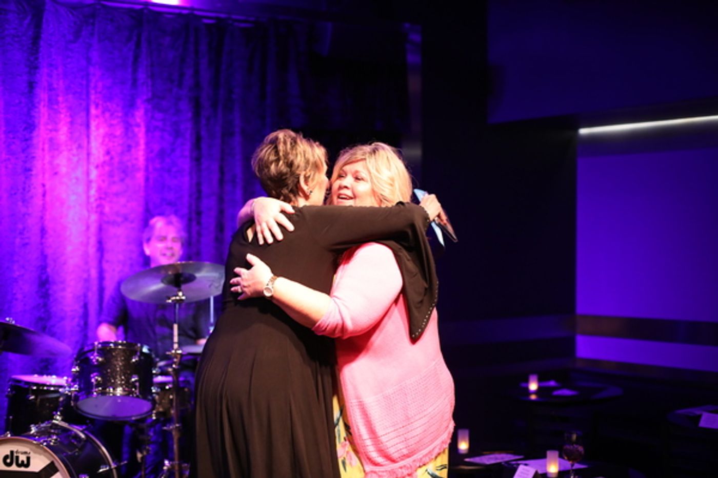 Photos: August 8th THE LINEUP WITH SUSIE MOSHER In A Chris Ruetten Photo Flash  Image