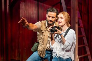 Mark Evans and Erin Davie @ BroadwayWorld Mark Evans and Erin Davie Photo