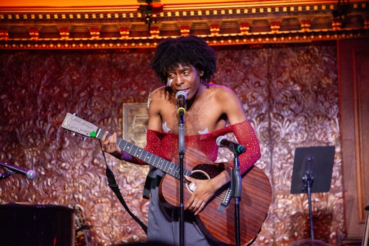 Review: Goofy Gabriel Generally Brings Brooklyn To The Basement With A NIGHT OF HEHE-HAHAS At 54 Below  Image