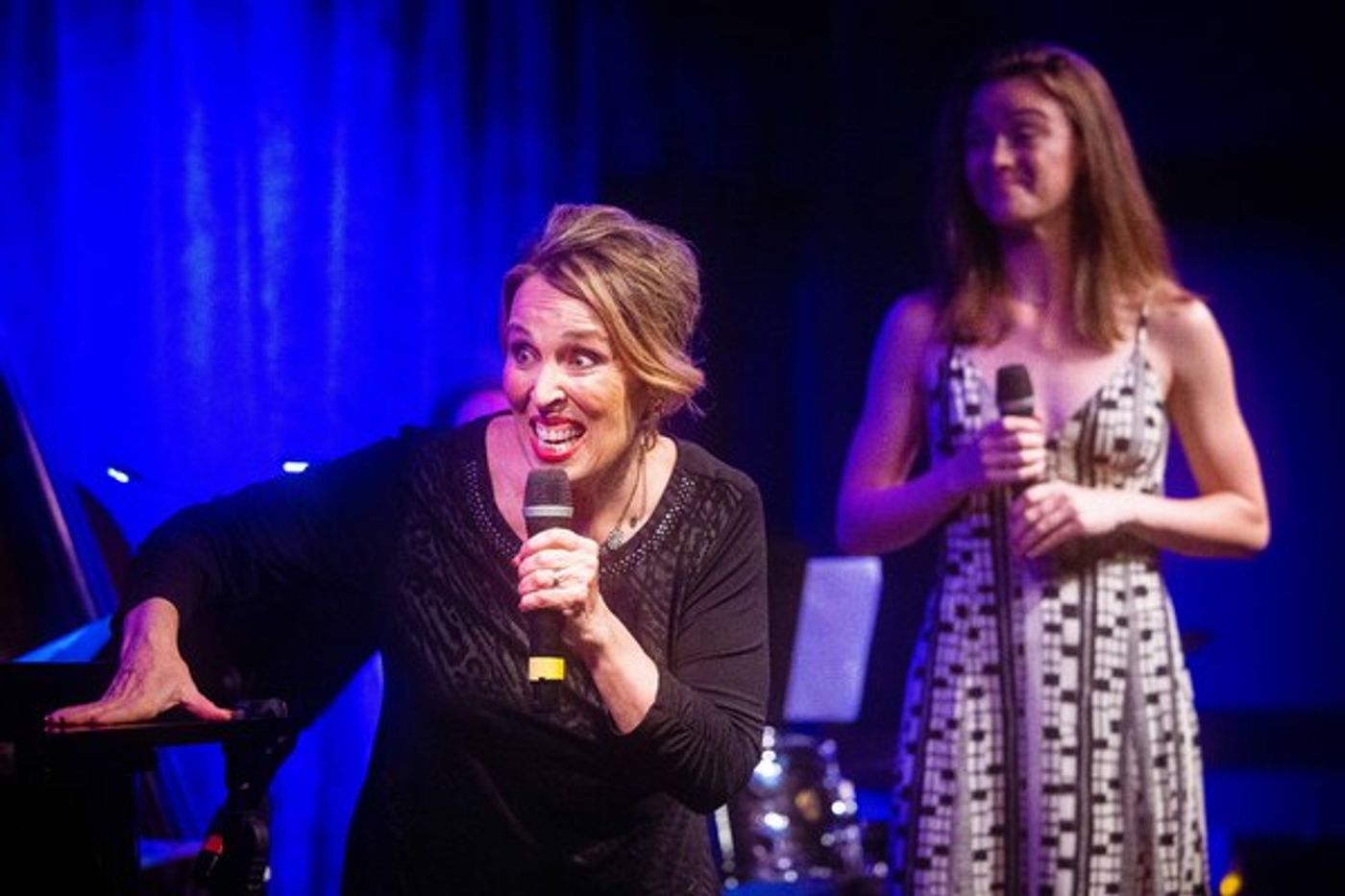 Photos: August 15th Performance Of THE LINEUP WITH SUSIE MOSHER As Photographed By Matt Baker Photos: August 15th Performance Of THE LINEUP WITH SUSIE MOSHER As Photographed By Matt Baker Image