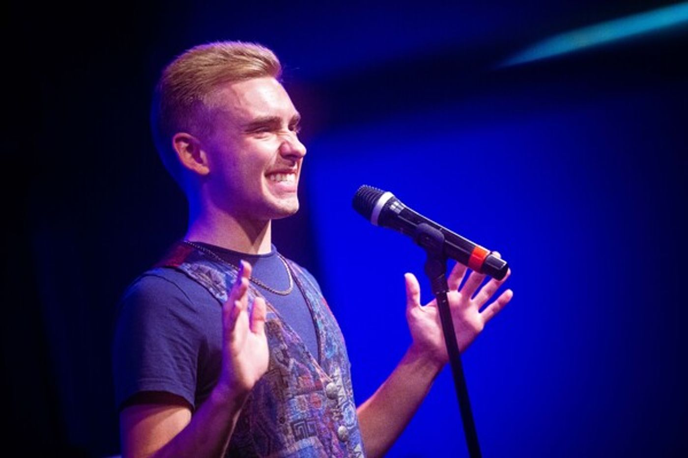 Photos: August 15th Performance Of THE LINEUP WITH SUSIE MOSHER As Photographed By Matt Baker Photos: August 15th Performance Of THE LINEUP WITH SUSIE MOSHER As Photographed By Matt Baker Image