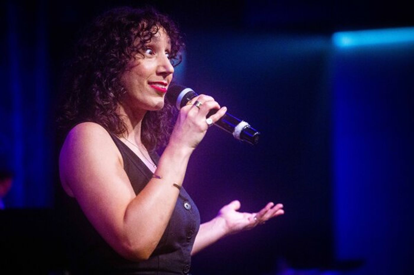 Photos: August 15th Performance Of THE LINEUP WITH SUSIE MOSHER As Photographed By Matt Baker Photos: August 15th Performance Of THE LINEUP WITH SUSIE MOSHER As Photographed By Matt Baker Image