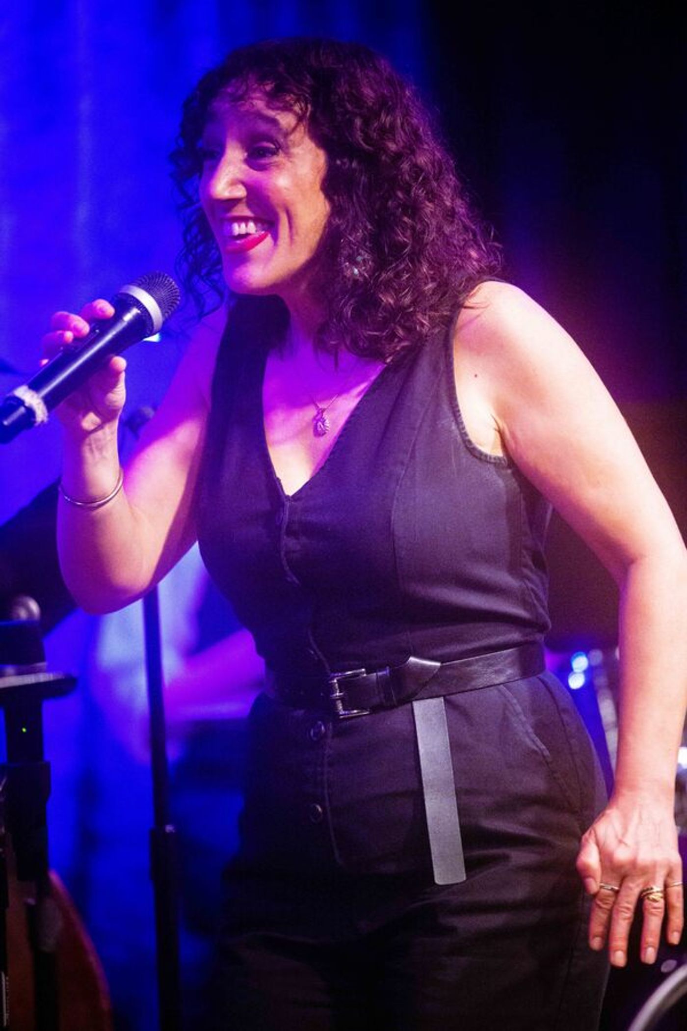 Photos: August 15th Performance Of THE LINEUP WITH SUSIE MOSHER As Photographed By Matt Baker Photos: August 15th Performance Of THE LINEUP WITH SUSIE MOSHER As Photographed By Matt Baker Image