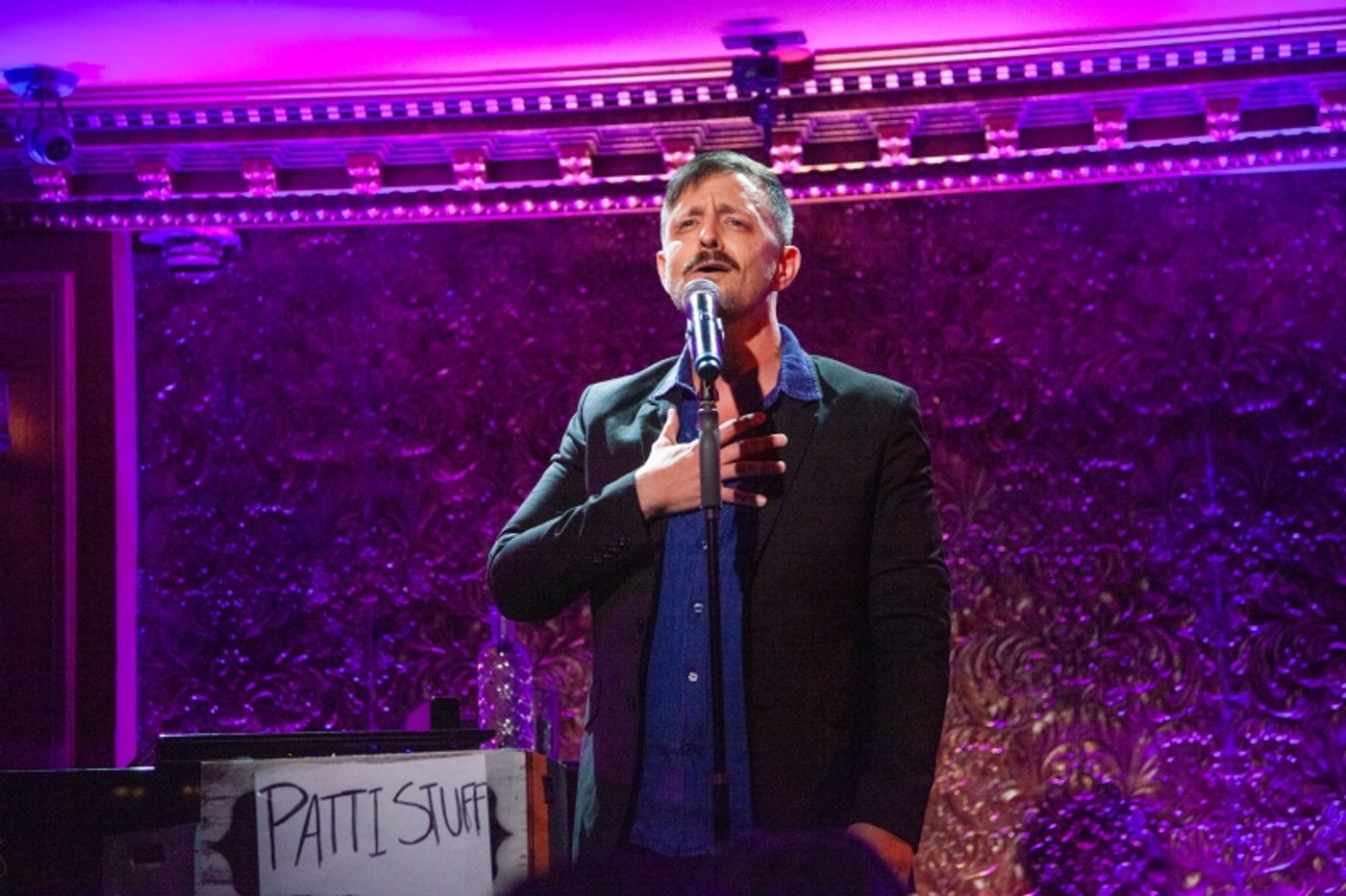 Photos: Jonathan Hoover Debut SECOND-RATE SOMEBODY Packs 54 Below With Cheering Throng  Image