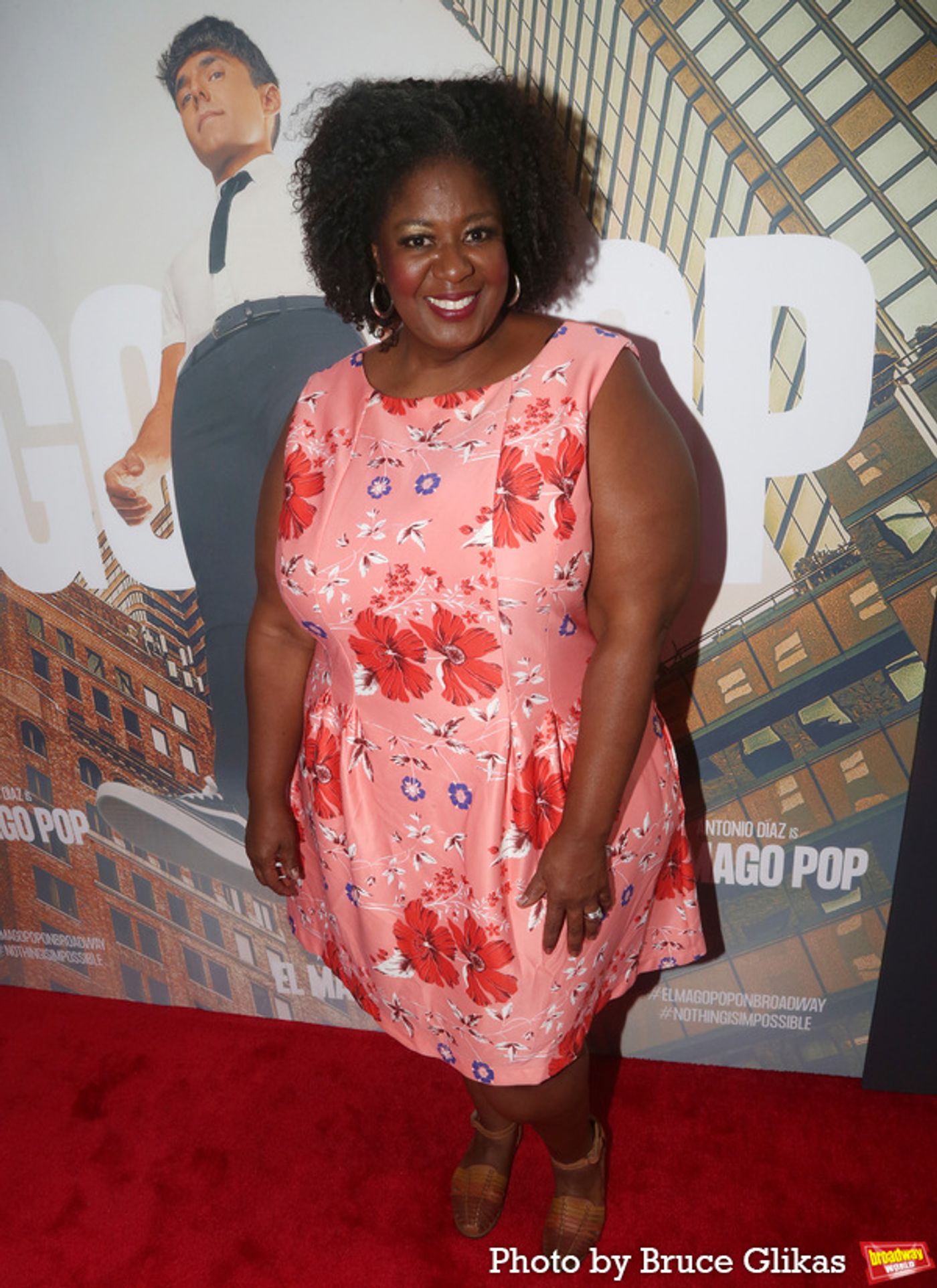 Photos: On the Red Carpet at Opening Night of EL MAGO POP  Image