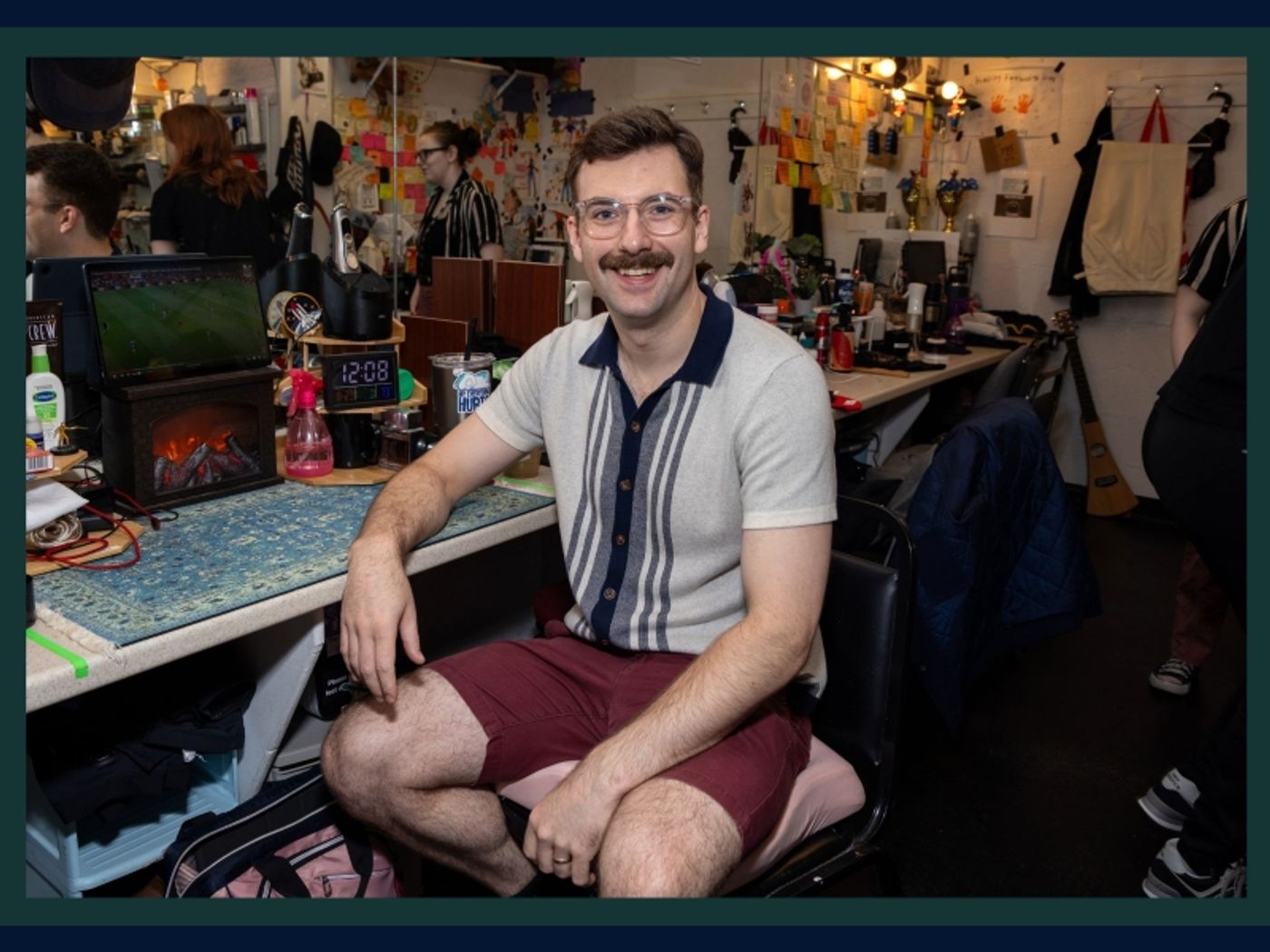Words From The Wings: Chris Lanceley of THE PLAY THAT GOES WRONG Shares Pre-Show Rituals and More!  Image