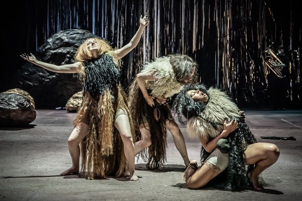 Photos: First Look Images for Wils Wilson's Production of MACBETH at the Royal Shakespeare Theatre — photo 12 of 14