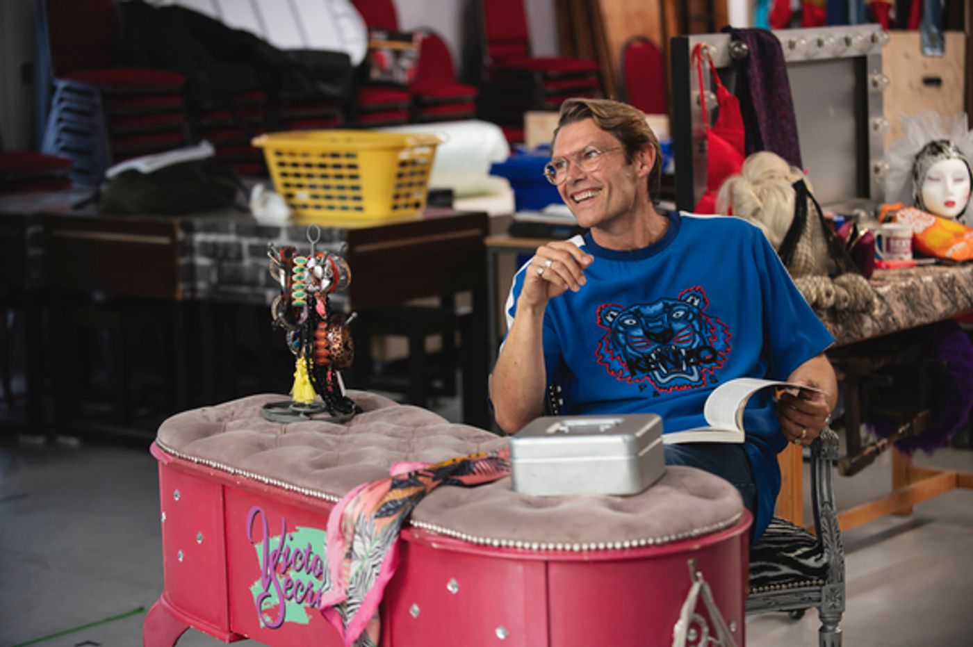 Photos: Inside Rehearsal For the UK and Ireland Tour of EVERYBODY'S TALKING ABOUT JAMIE  Image