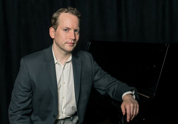 Photos: First Look At The World Premiere of DORIS DAY: MY SECRET LOVE  Image