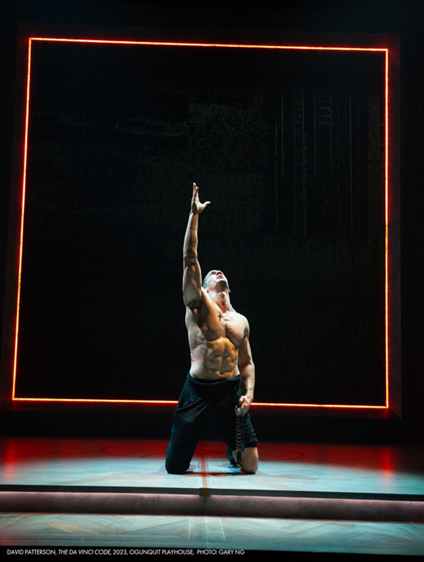 Photos: Michael Urie, Hannah Cruz & More in THE DA VINCI CODE at Ogunquit Playhouse  Image