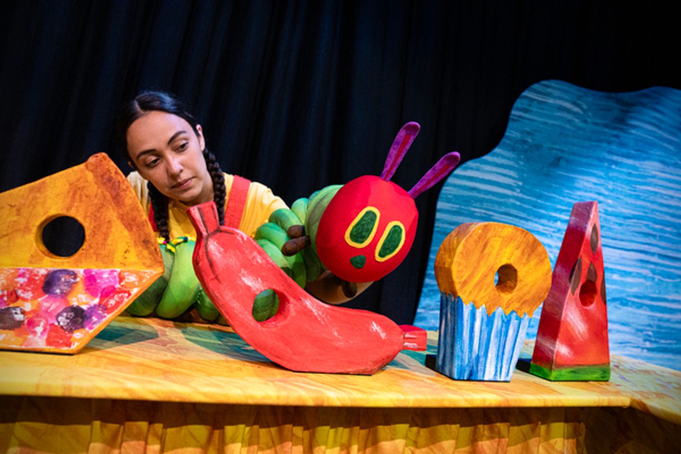 Photos: First Look at the Colorful Creatures of THE ERIC CARLE STORY SHOW Photos: First Look at the Colorful Creatures of THE ERIC CARLE STORY SHOW Image